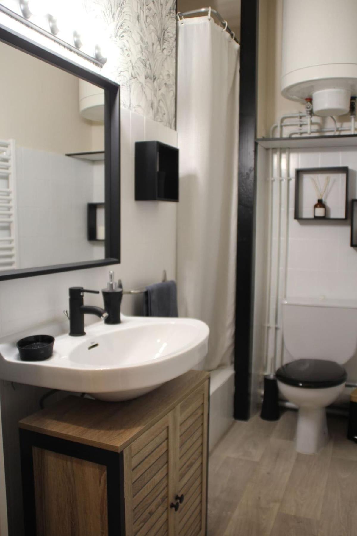 Pyrene Holidays- Residence Le Grand Hotel - Studio Lumineux A 2 Pas Des Thermes De Capvern Les Bains Екстериор снимка